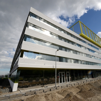 Studentencomplex AmstelHome voorzien van 5 warmteterugwin-units van Mark